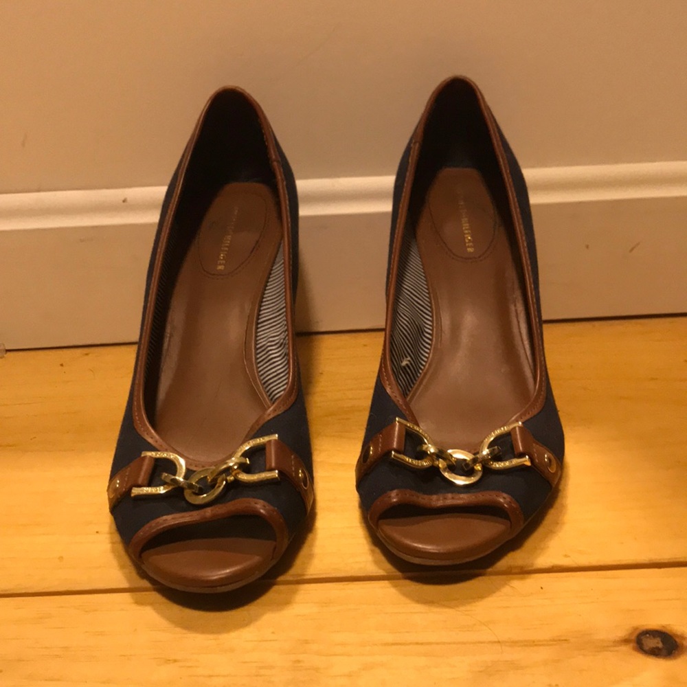 Tommy Hilfiger Navy Wedge Size 9